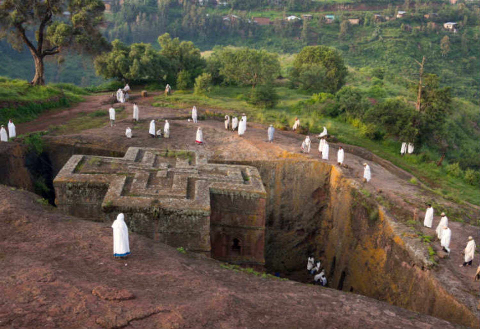 2015-07-lalibela-churches1