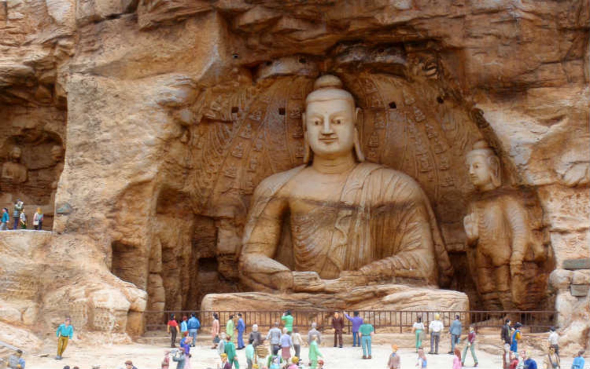 2015-07-mogao-caves