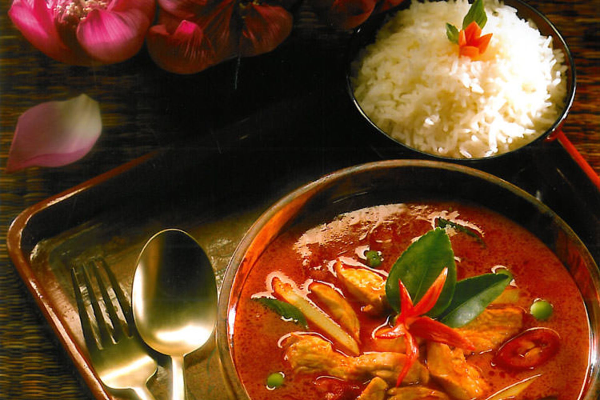 2015-07-red-curry-with-chicken