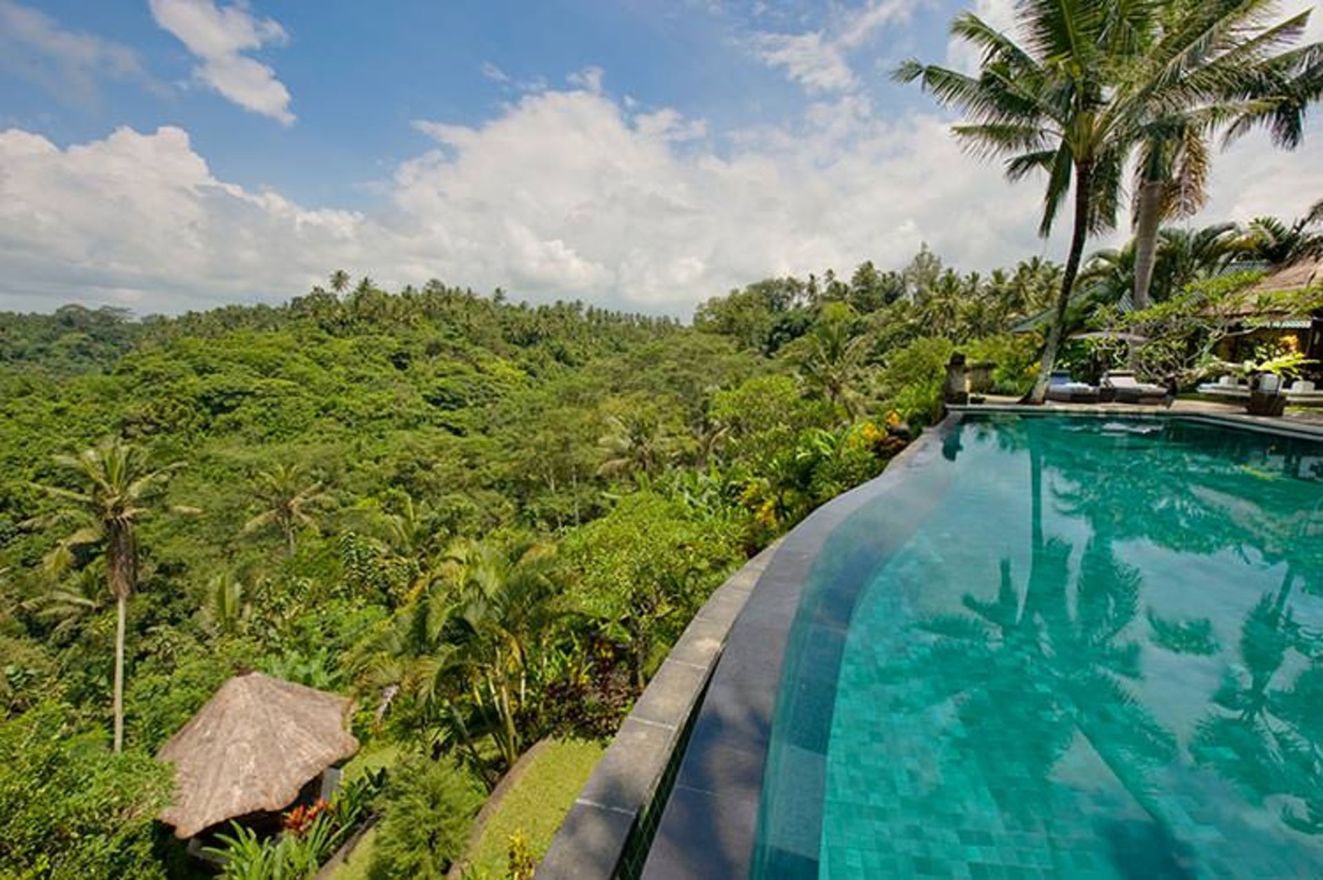 استخرهای باغهای معلق Ubud