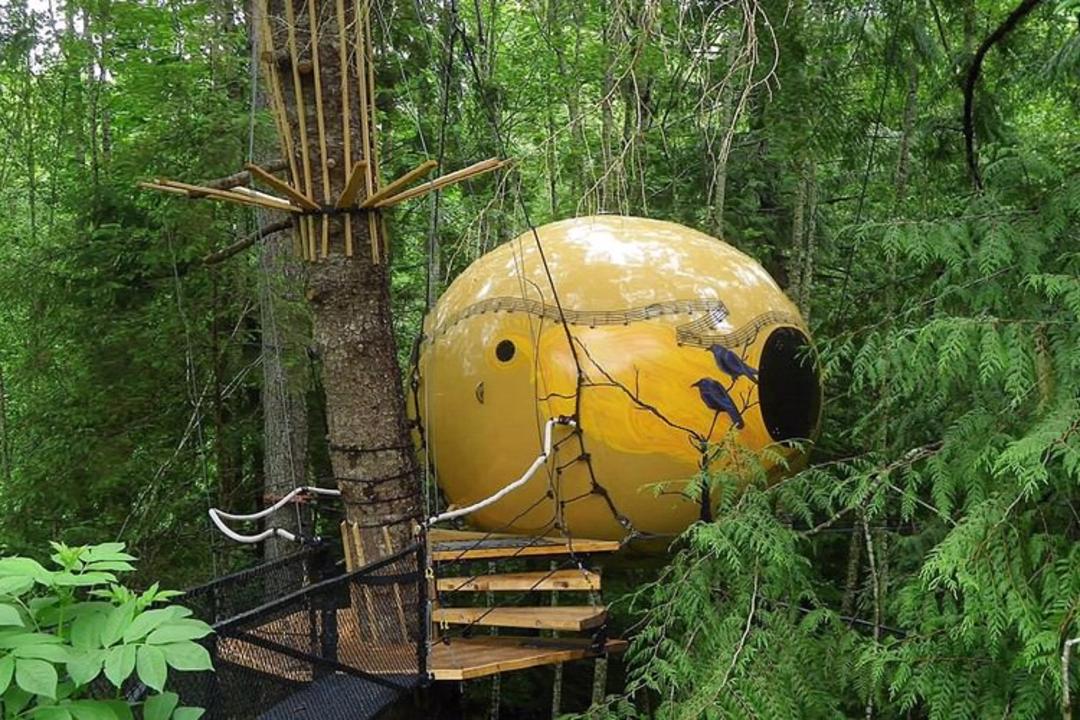 2015-07-unusual-themed-hotels-18-2__880