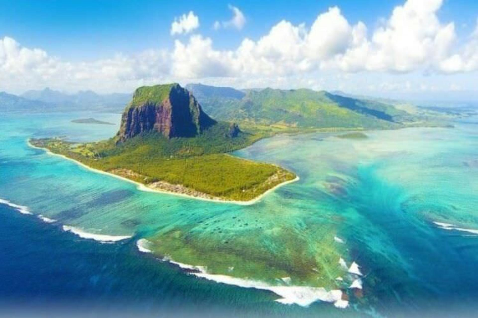 2015-07-wpid-aquatic_mauritius3