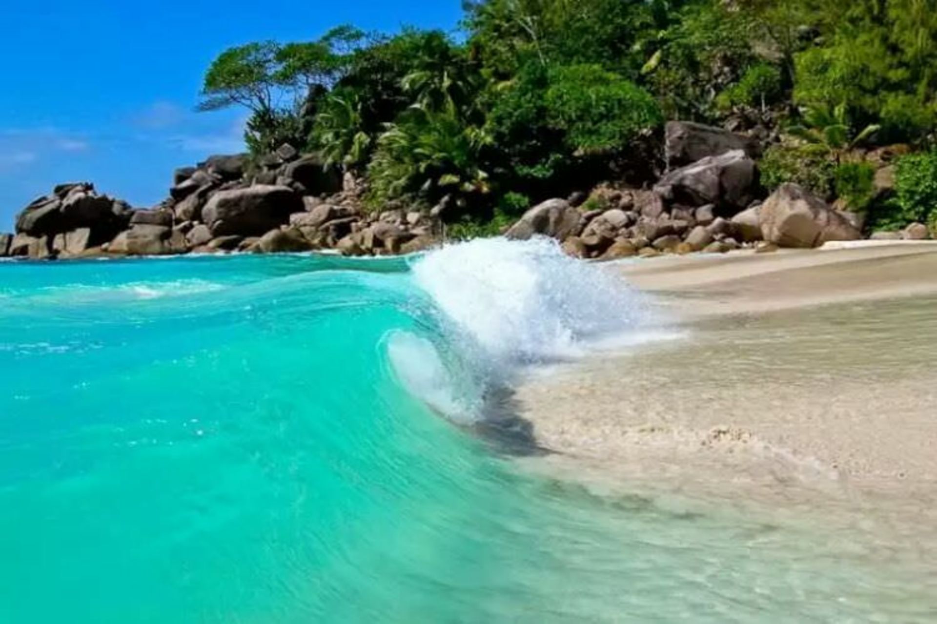 2015-07-wpid-beaches_seychelles3