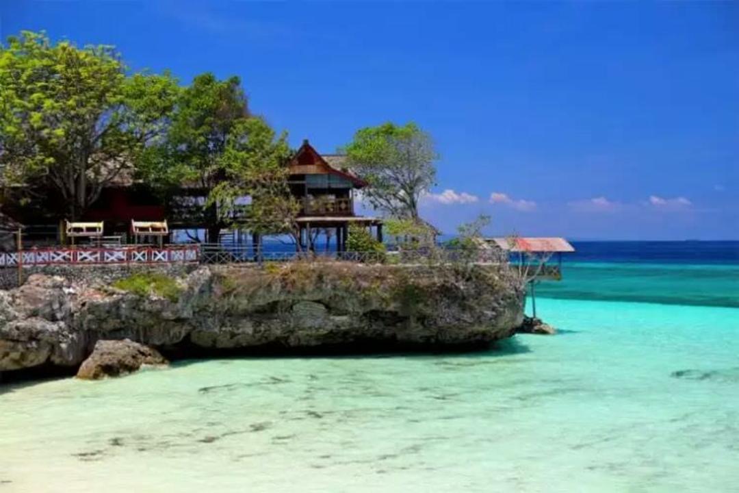 2015-07-wpid-beaches_tanjung2