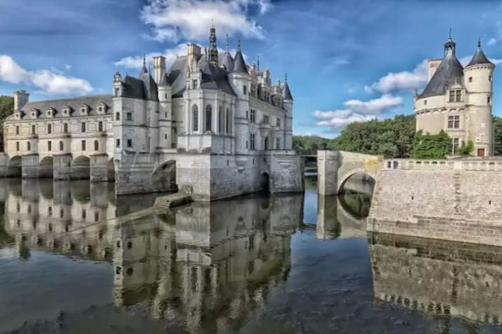 2015-07-wpid-chateau2