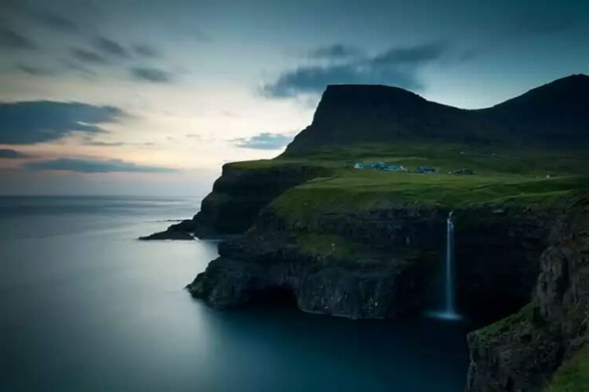 2015-07-wpid-hans_juul_faroe
