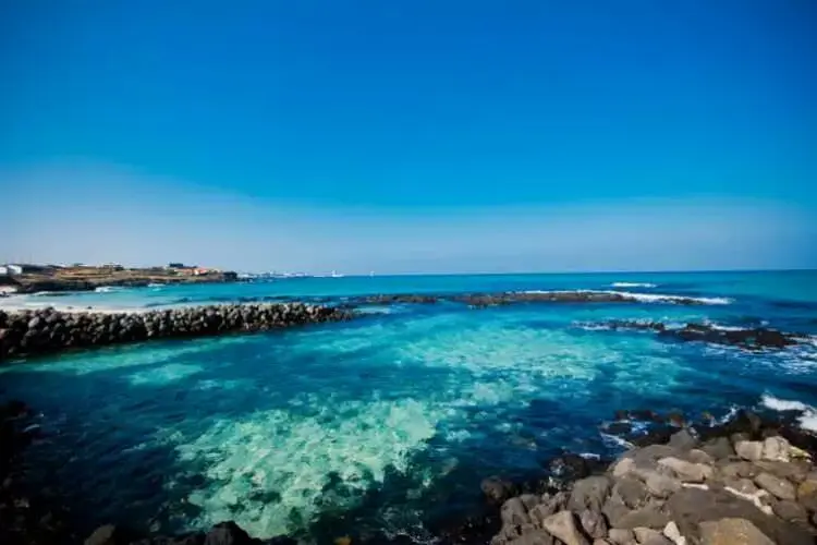 2015-07-wpid-jeju5_island