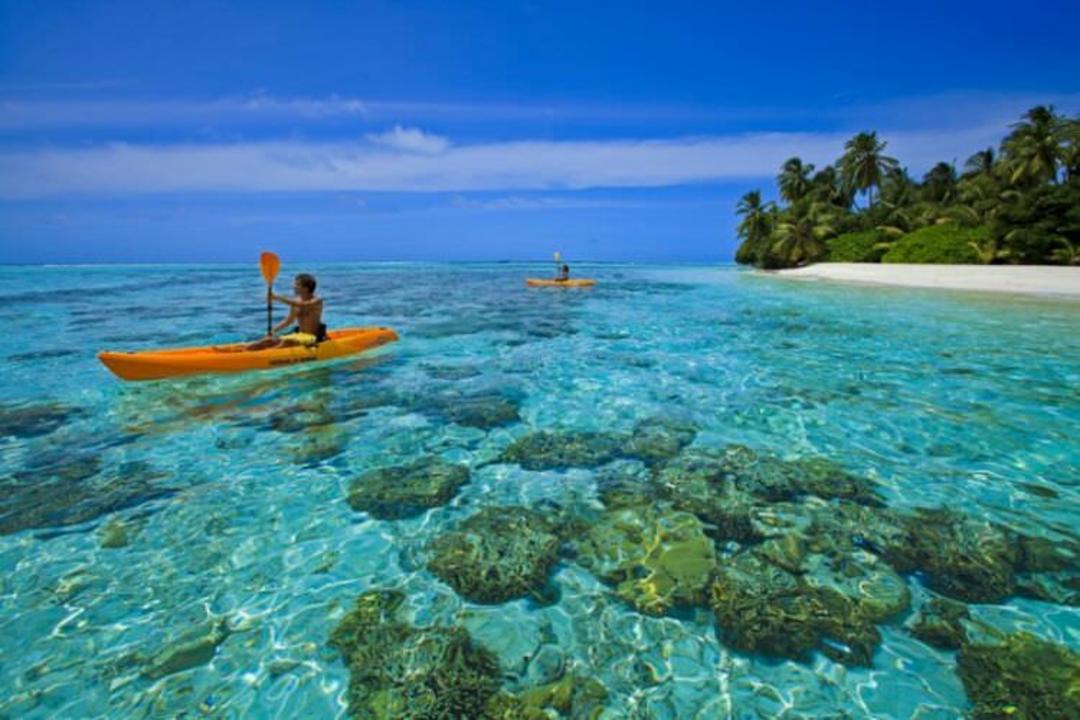 2015-07-wpid-kayaking_maldives2