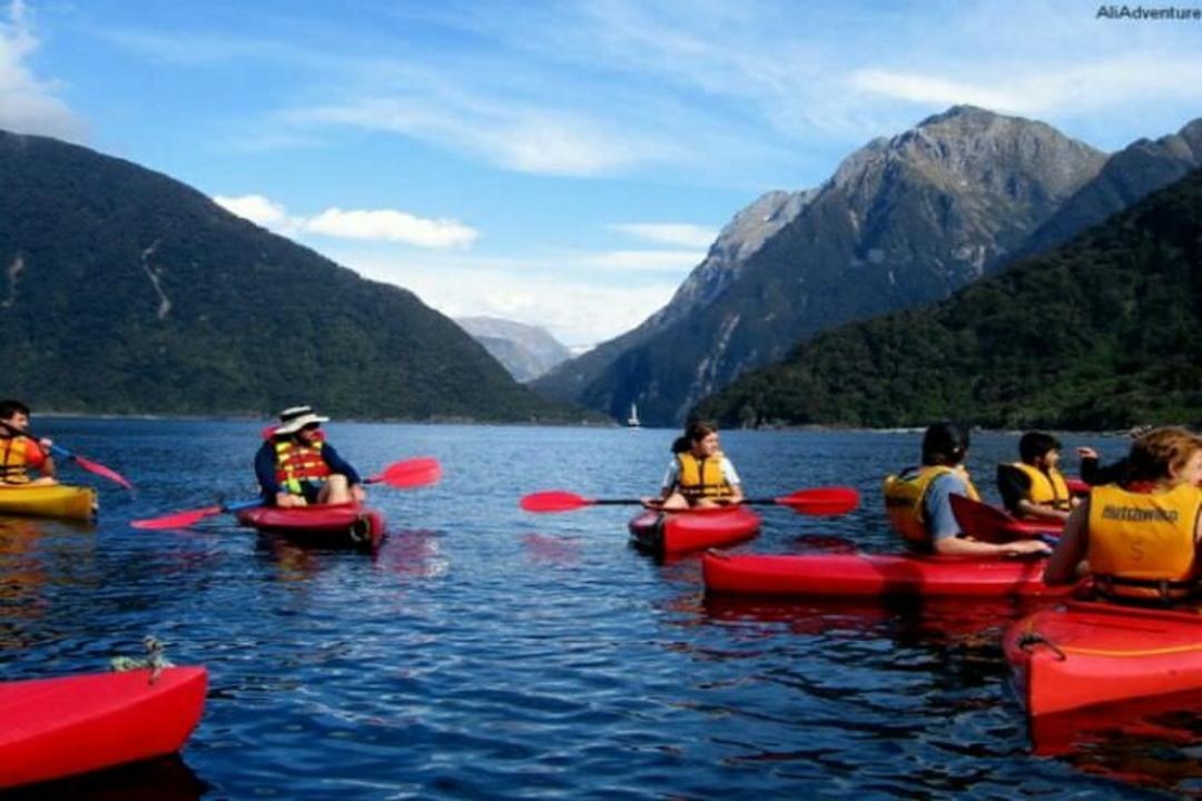 2015-07-wpid-kayaking_milford