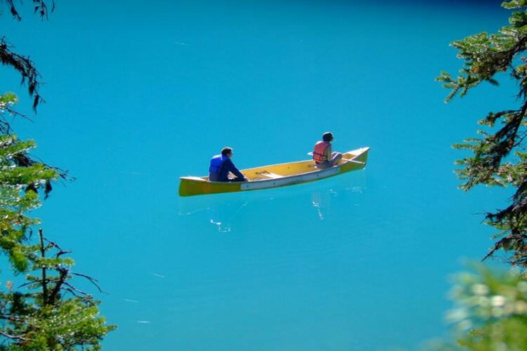 2015-07-wpid-kayaking_moraine