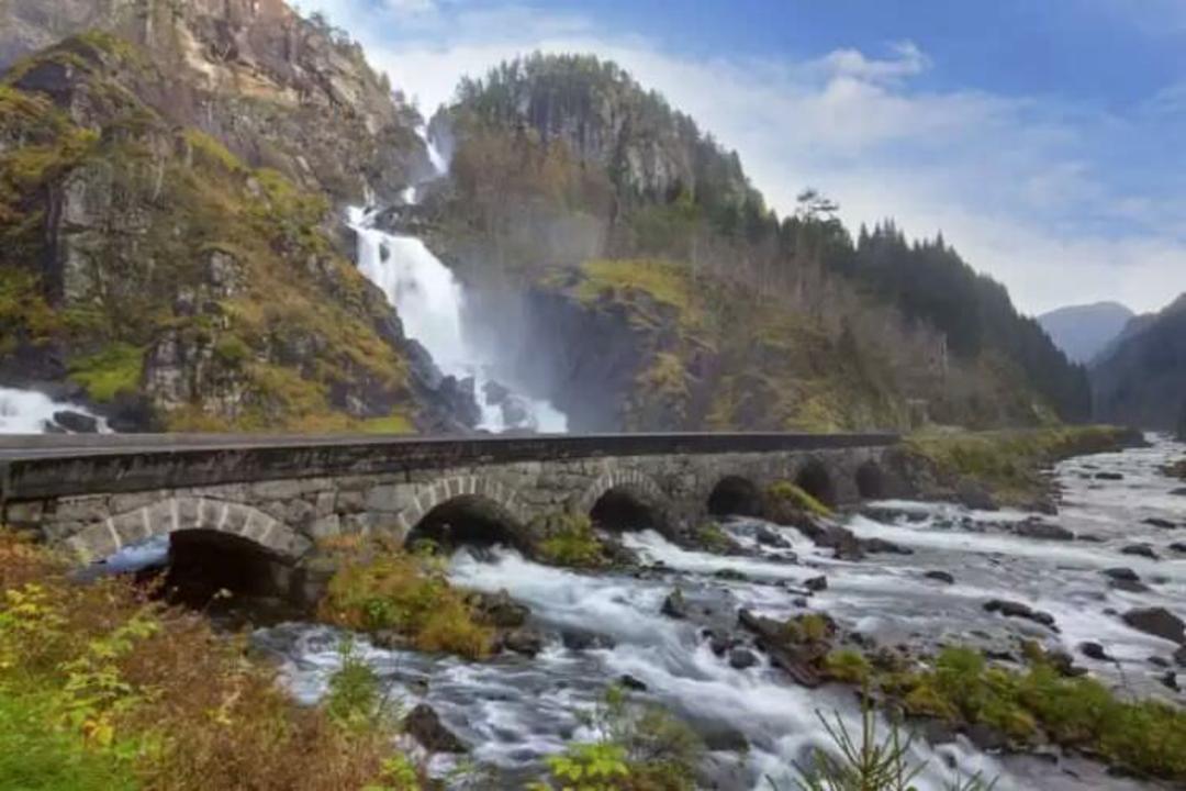 2015-07-wpid-latefossen