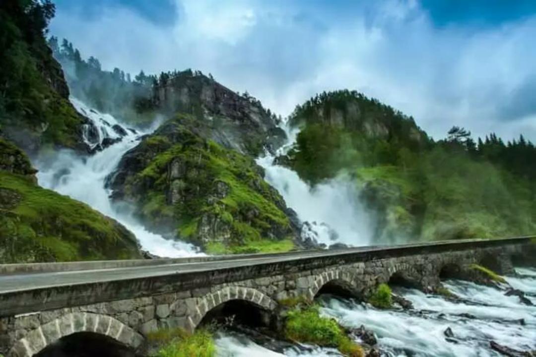 2015-07-wpid-latefossen3