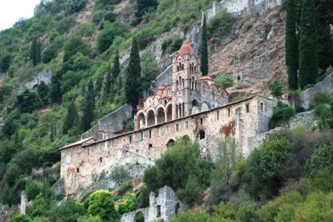 2015-07-wpid-mystras4