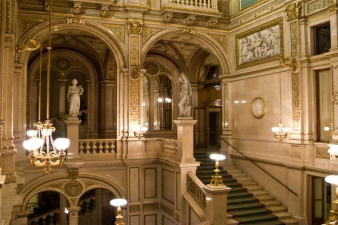 2015-07-wpid-opera_vienna3