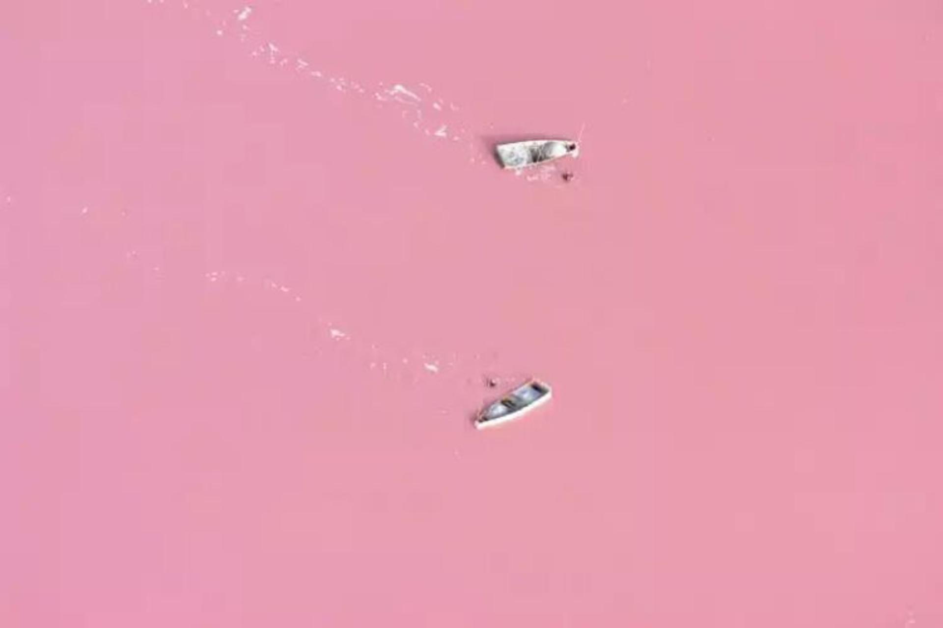 2015-07-wpid-retba_lake2
