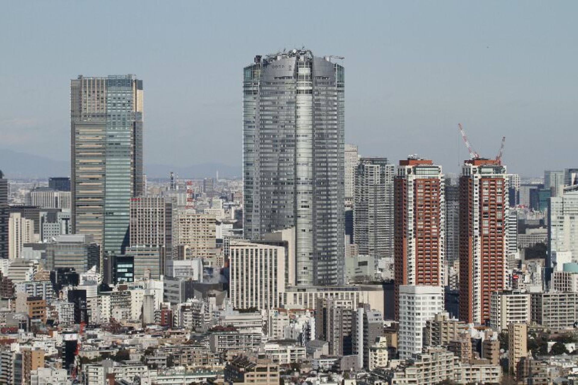 2015-07-wpid-roppongi_hills_and_tokyo_midtown_2011_january_resize_20150729_215923