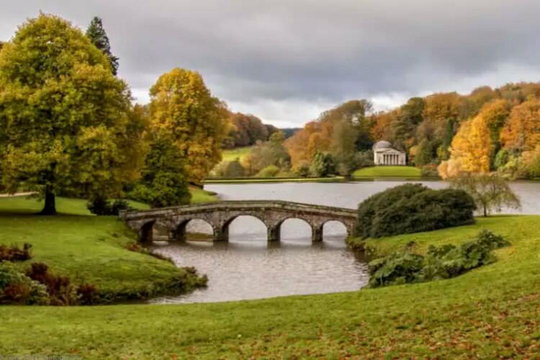 2015-07-wpid-stourhead3