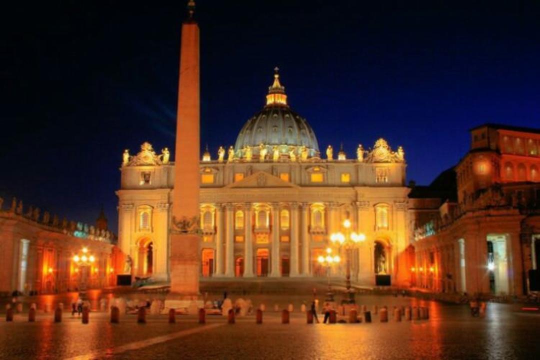 2015-07-wpid-vatican3