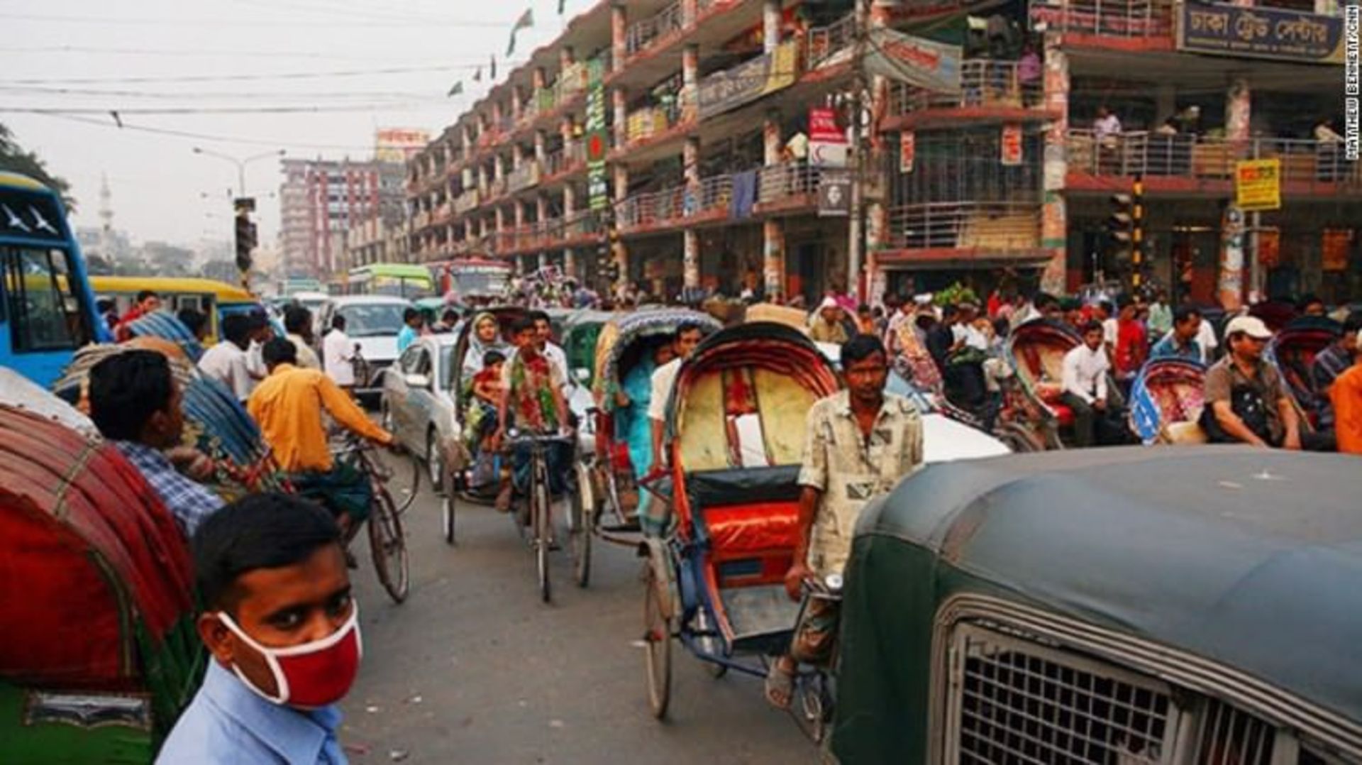 2015-08-150818103011-dhaka-traffic-exlarge-169