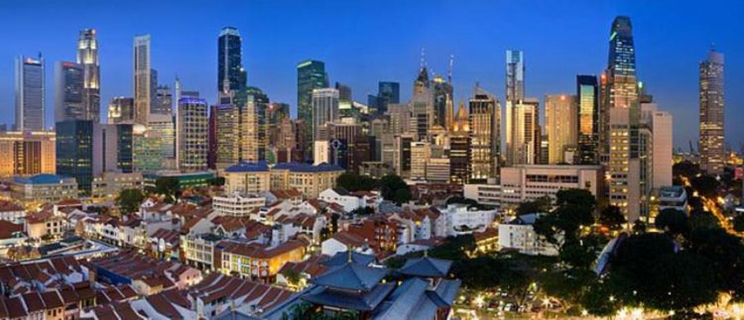 2015-08-640px-singapore_panorama_v2