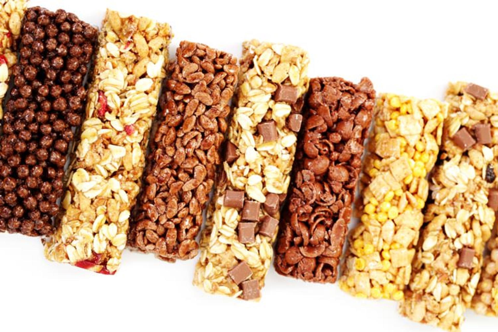 2015-08-bigstock-granola-bars-on-white-backgrou-16769990