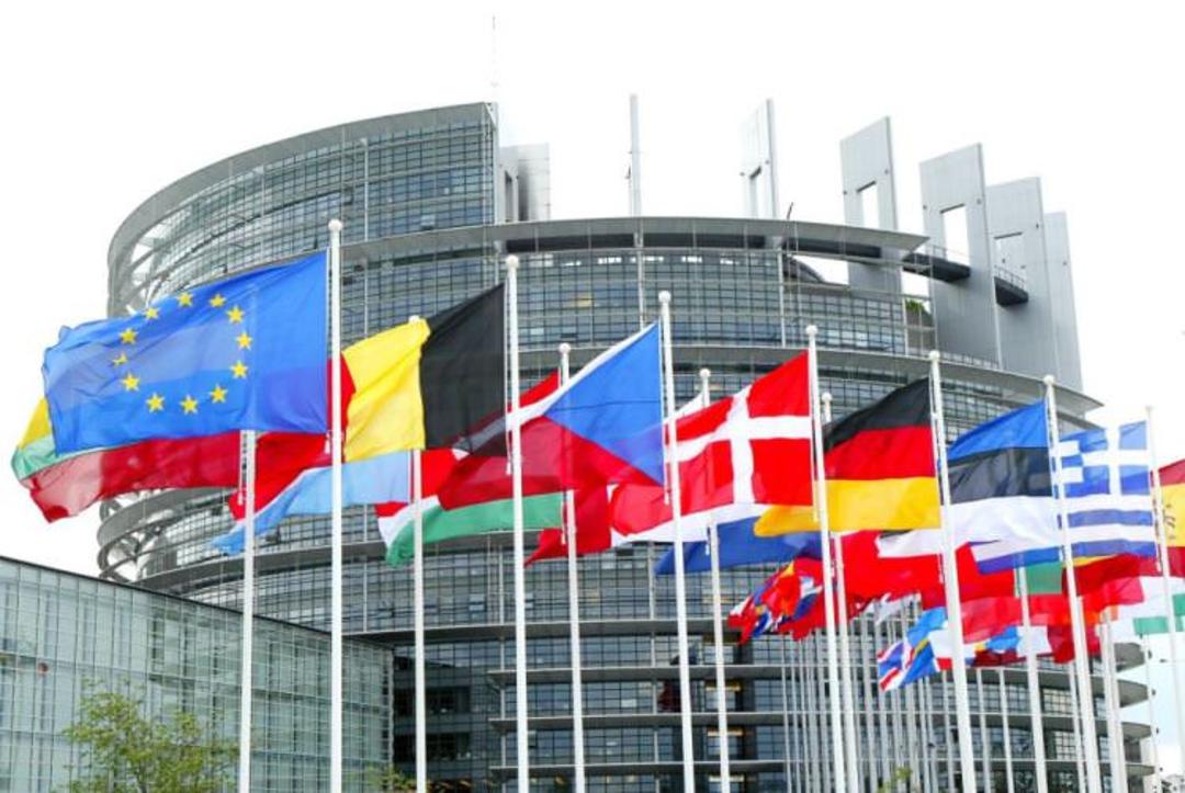 2015-08-european-parliament