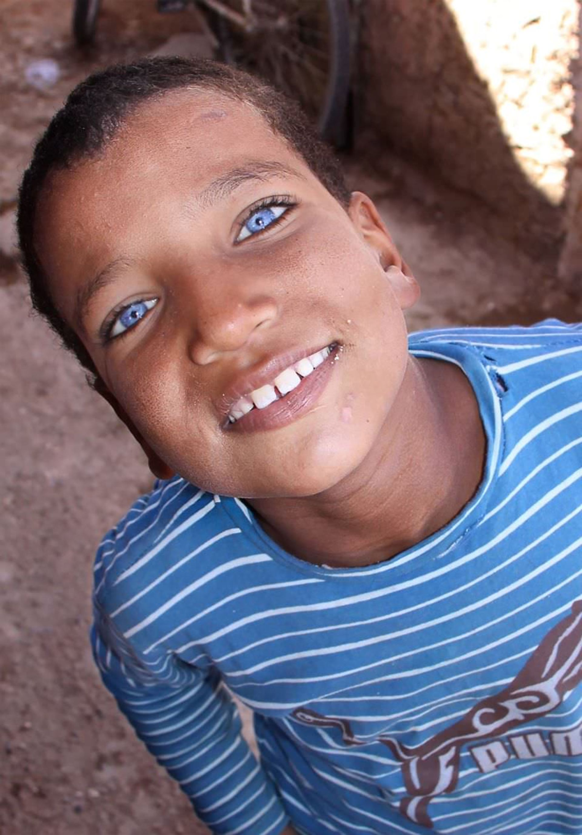 2015-08-eyes-are-windows-of-the-soul16__880