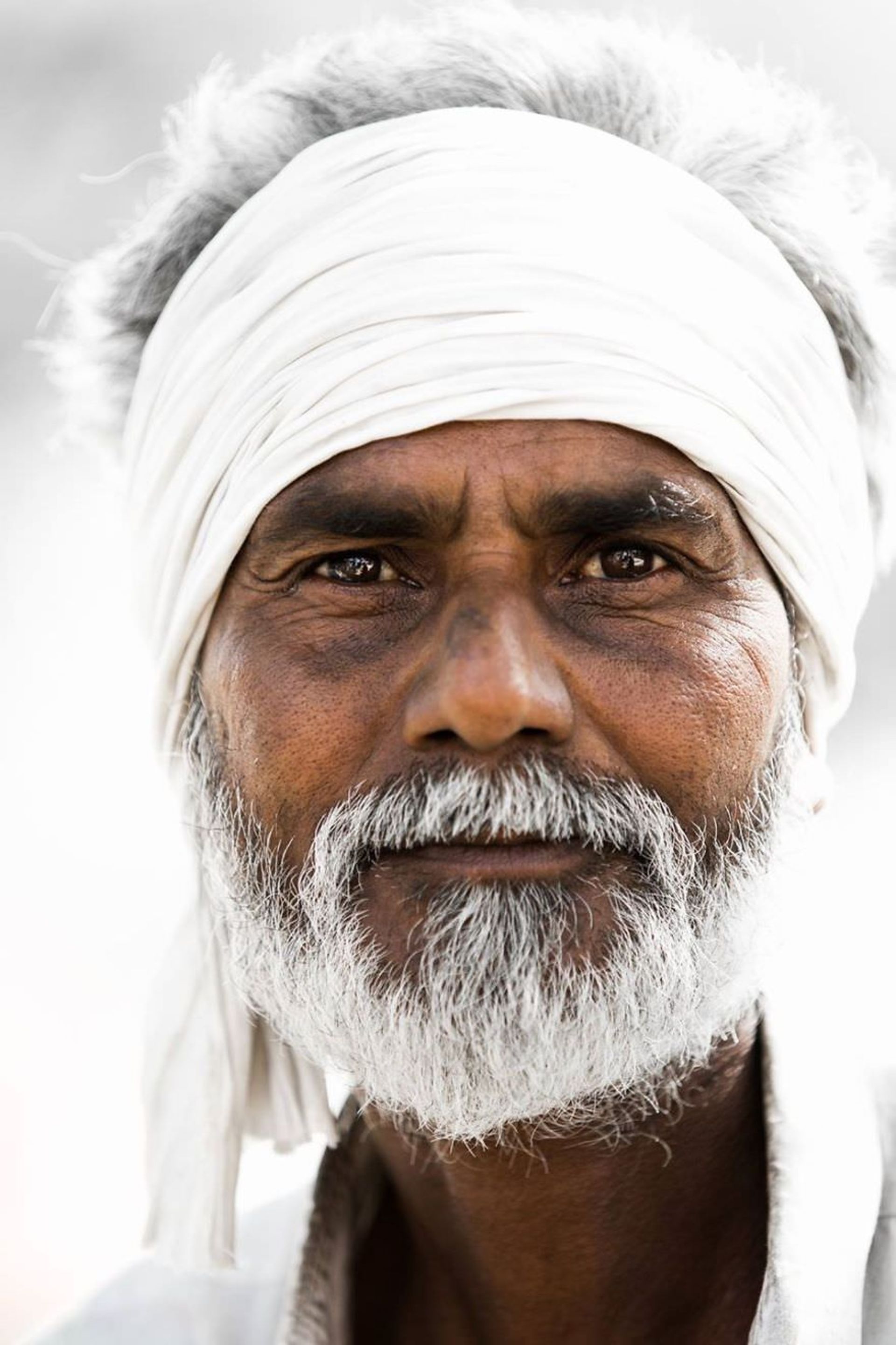 2015-08-eyes-are-windows-of-the-soul19__880