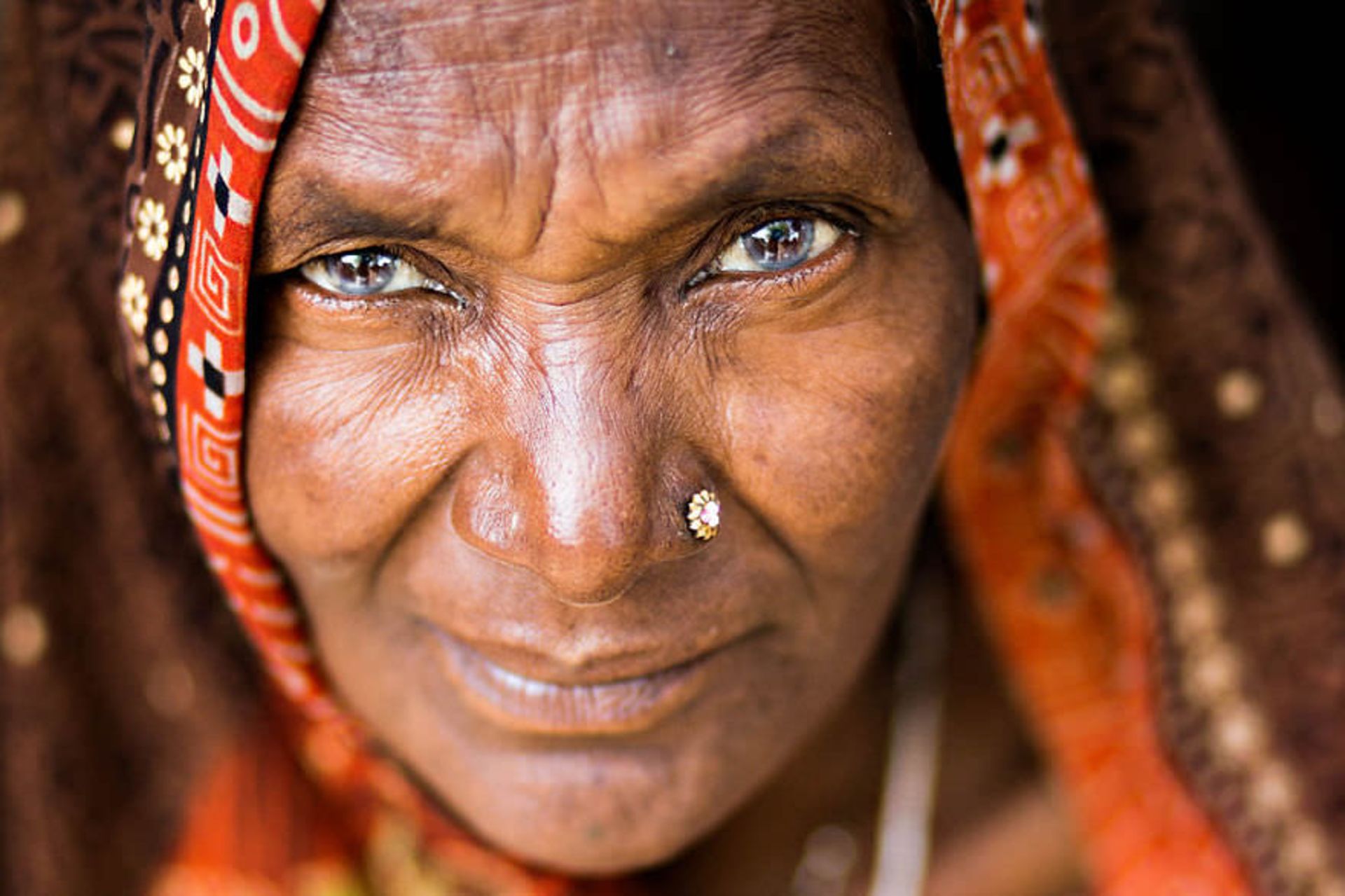 2015-08-eyes-are-windows-of-the-soul6__880