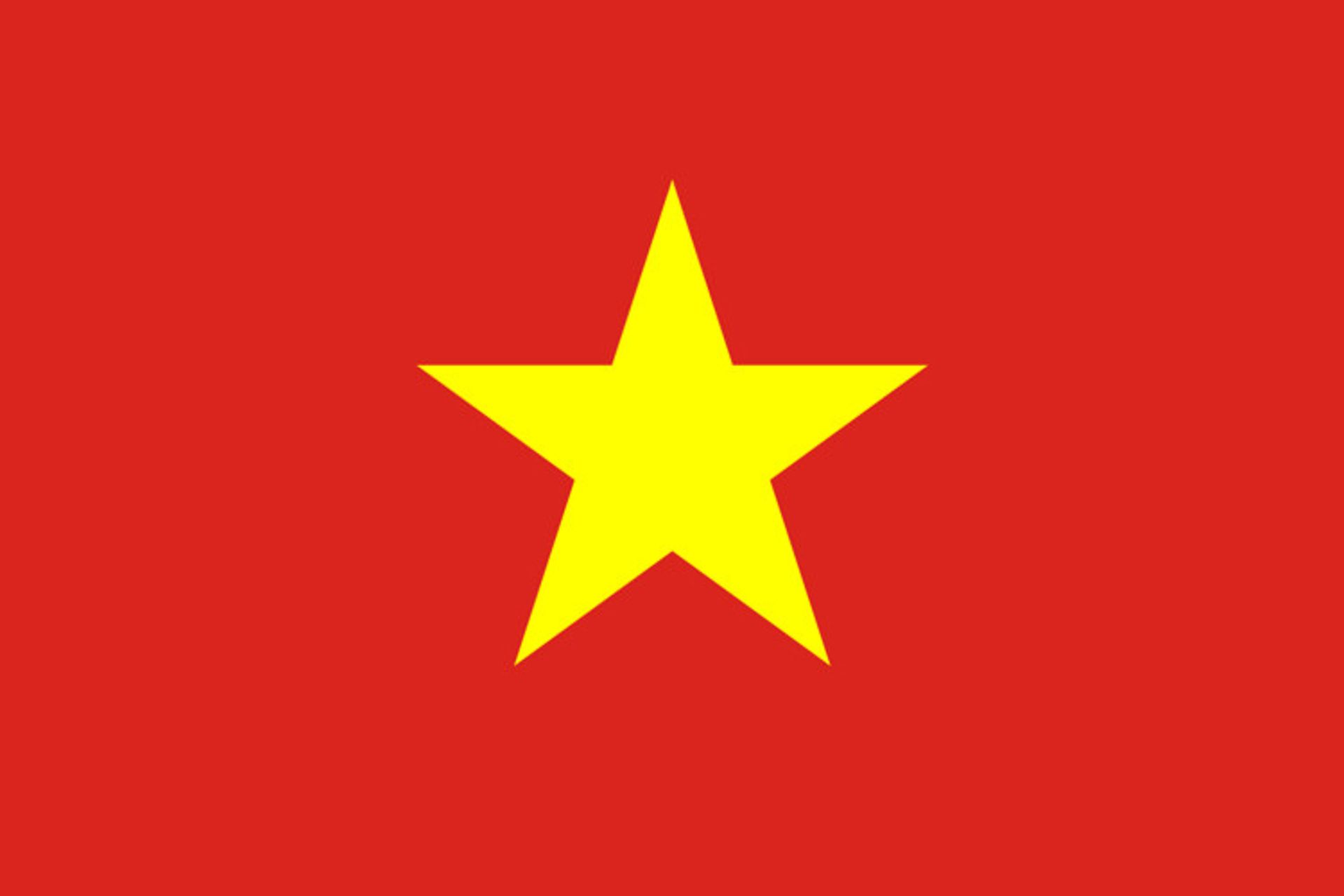 2015-08-flag_of_vietnam