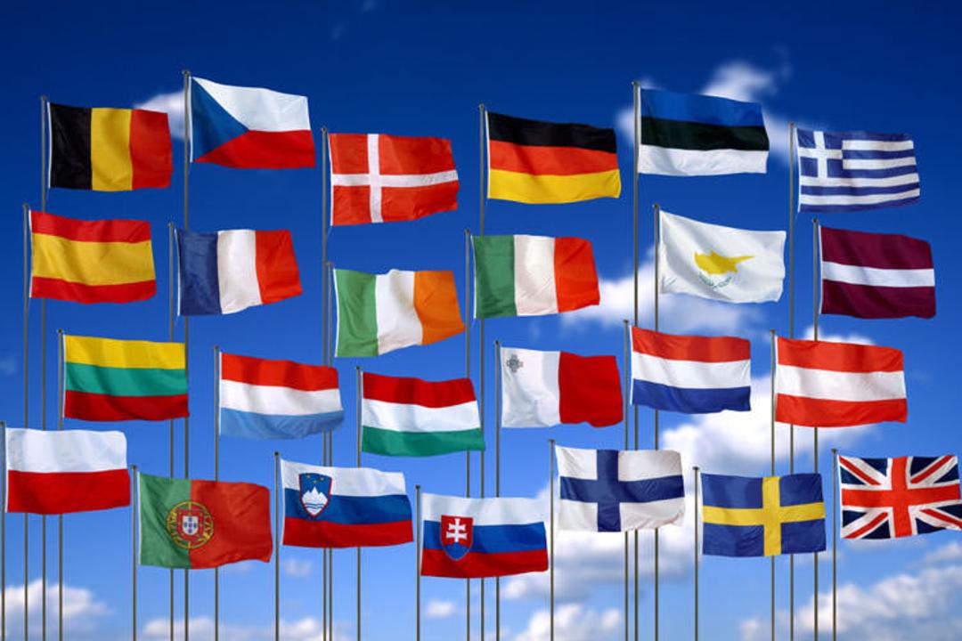2015-08-flags-uni-for-europe-homepage-1