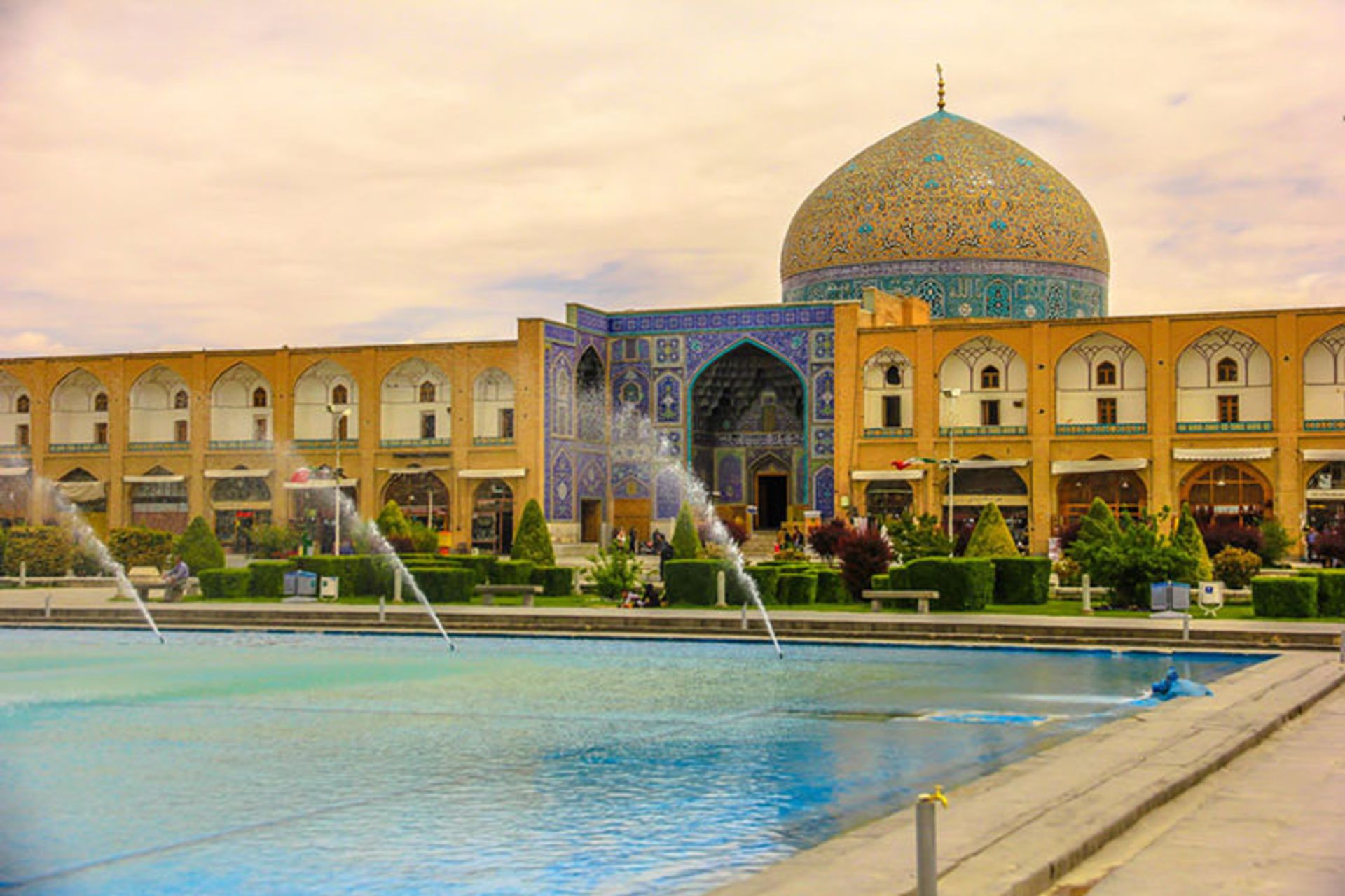 2015-08-i-traveld-around-the-world-times-heres-some-of-the-untouristy-beauty-of-the-world16__880