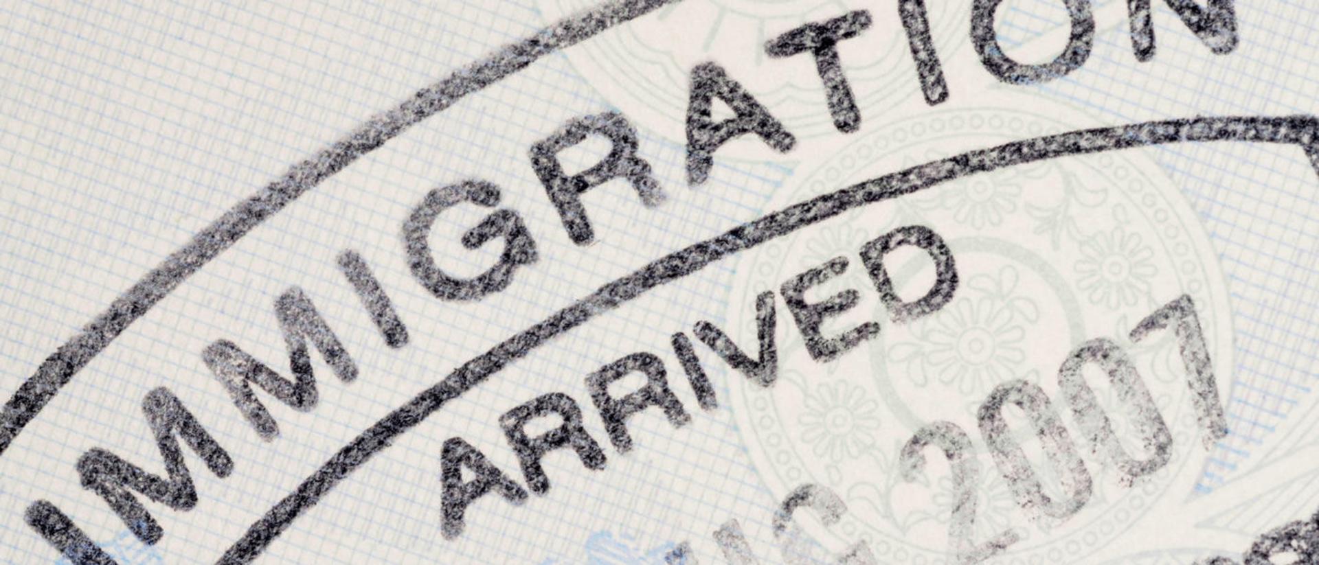 2015-08-immigration
