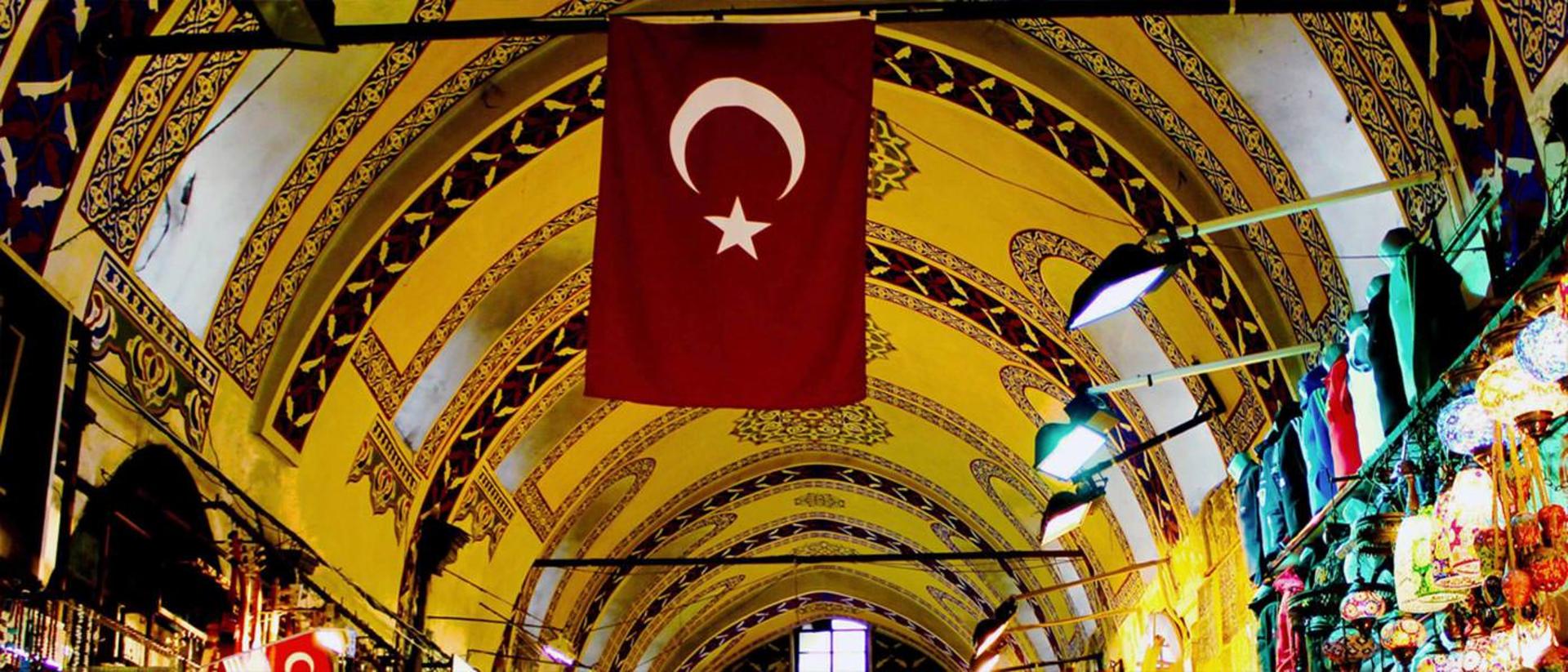 2015-08-istanbul_bazaar4