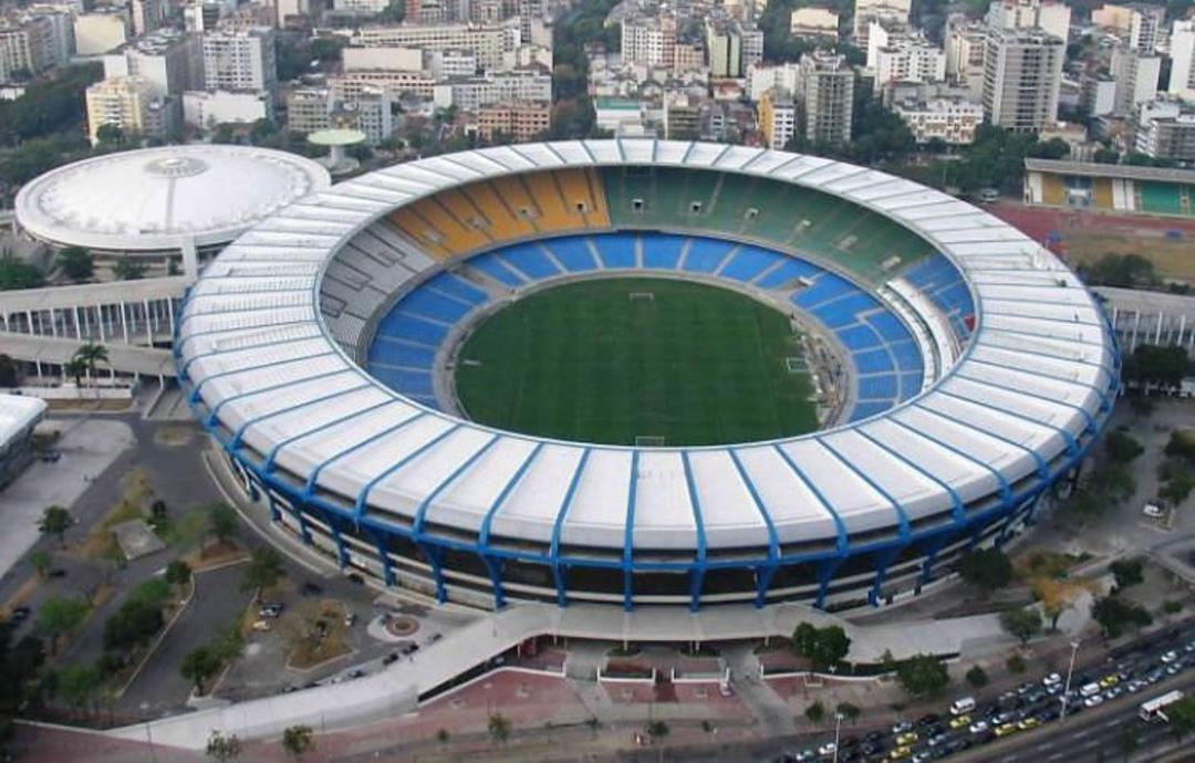 2015-08-maracana_stadium