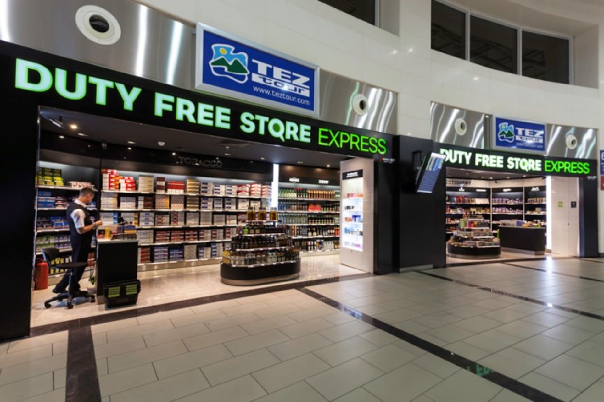 2015-08-mg_5502-edit-duty-free-express