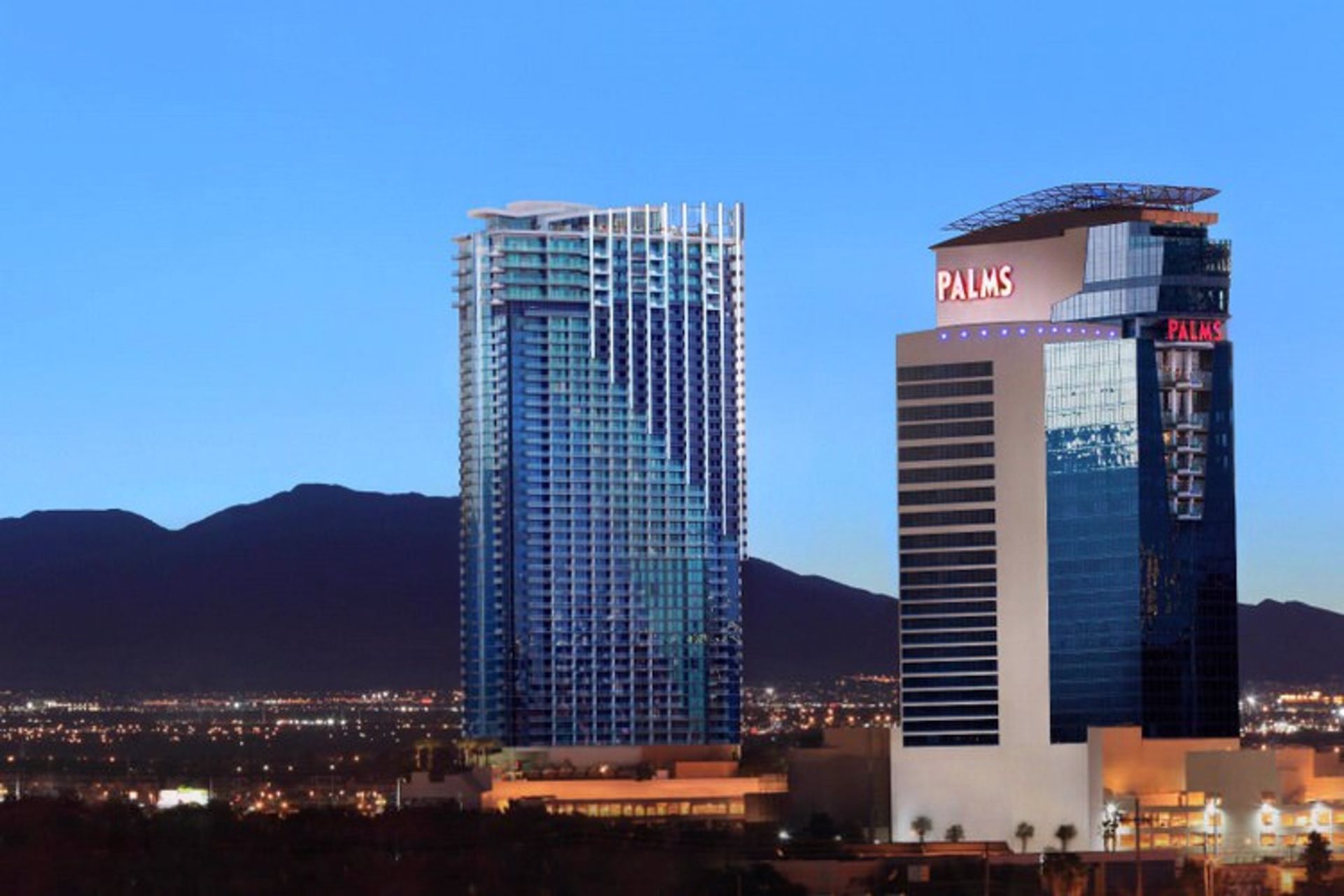 2015-08-palms-las-vegas