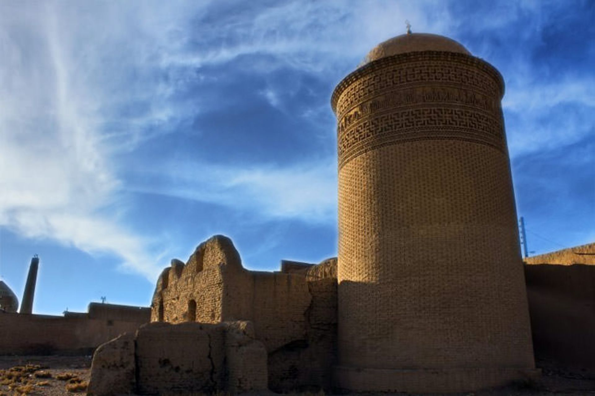 2015-08-pir-almdar