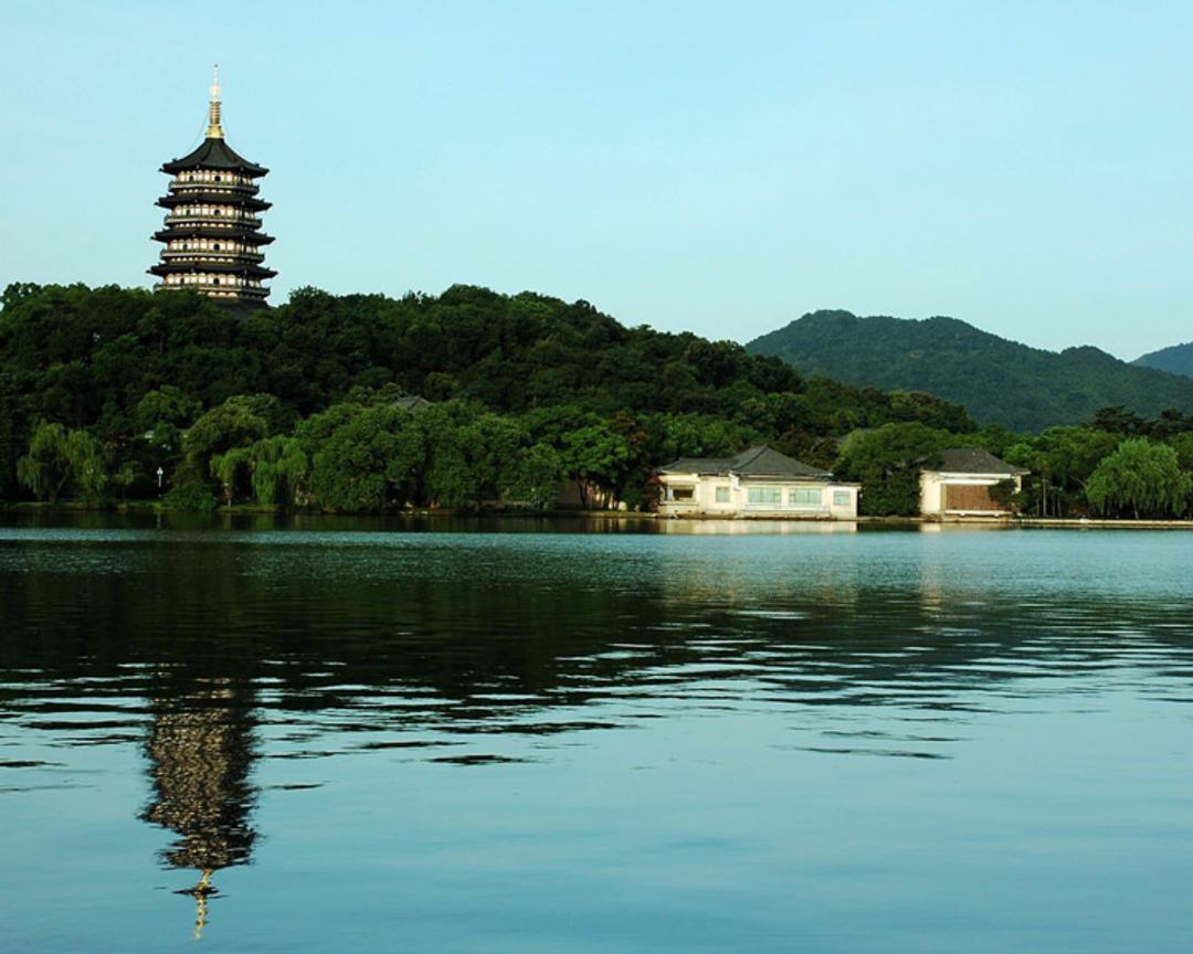 2015-08-west_lake__hangzhou__zhejiang__china
