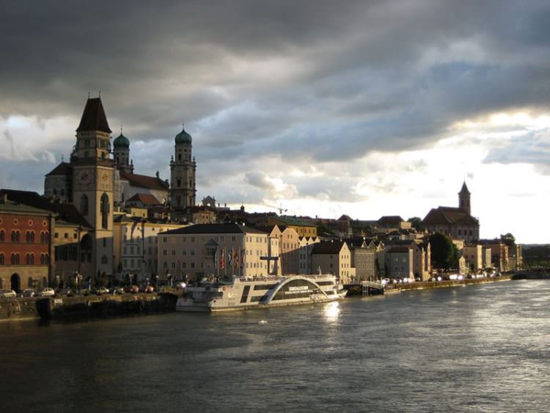 2015-08-wolken_ueber_passau_1