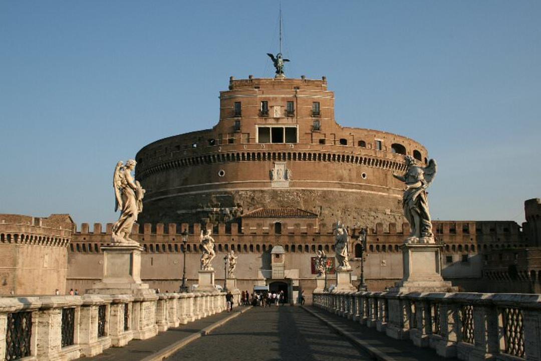 2015-08-wpid-castle_santangelo_rome_resize_20150820_000807.jpg