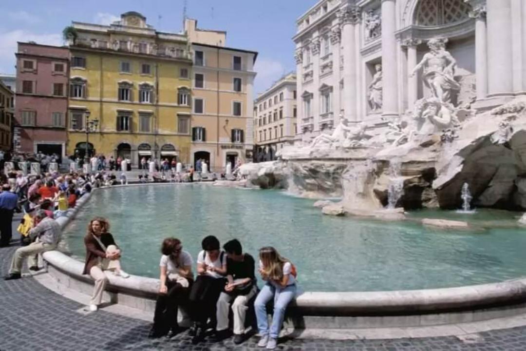 2015-08-wpid-rome_fountain-di-trevi_resize_20150820_001435