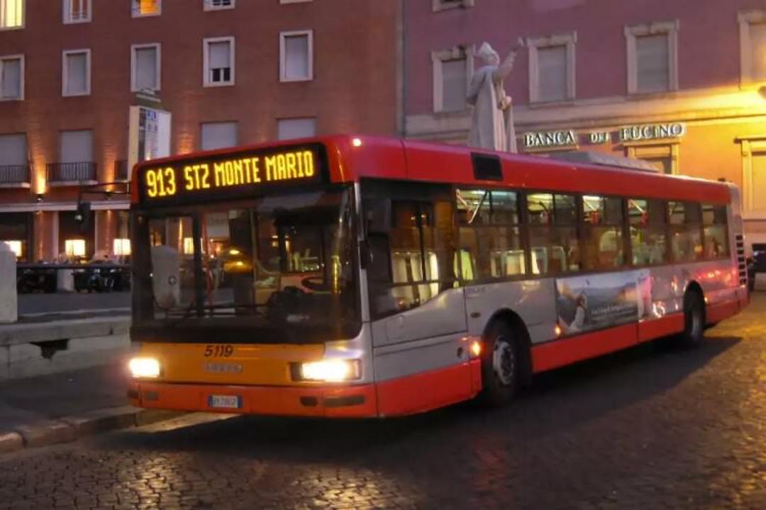 2015-08-wpid-rome_public_transportation_resize_20150820_001638