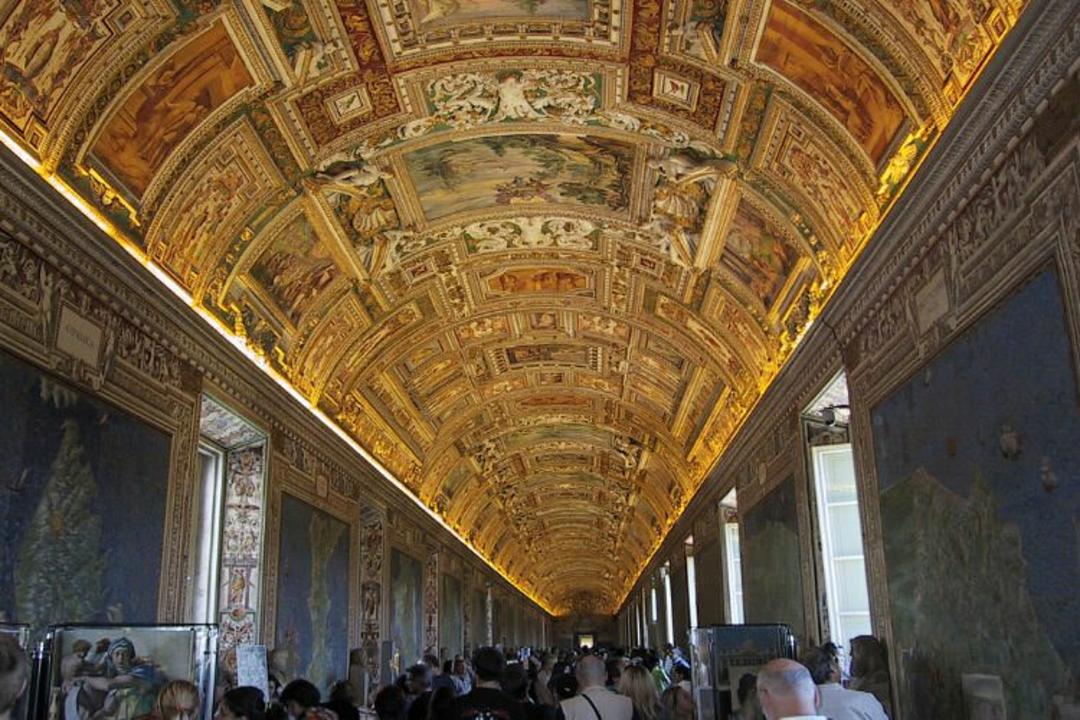 2015-08-wpid-sistine_chapel_vatican2_resize_20150820_001613