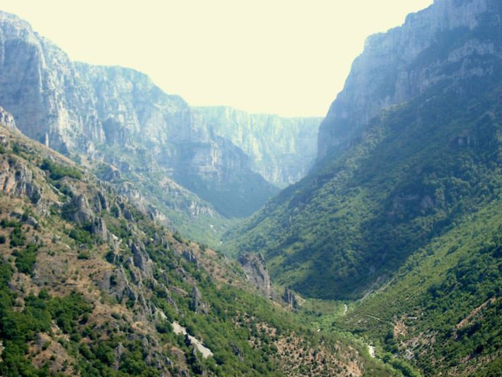 ویکاس یونان