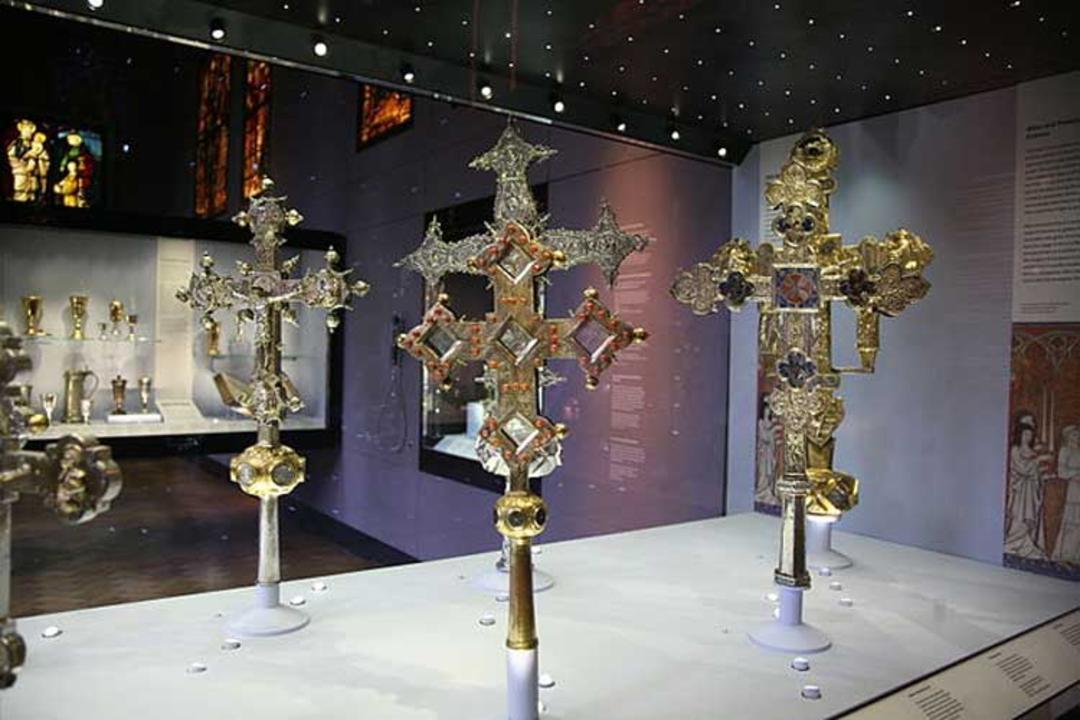 Victoria and Albert Museum, London, England