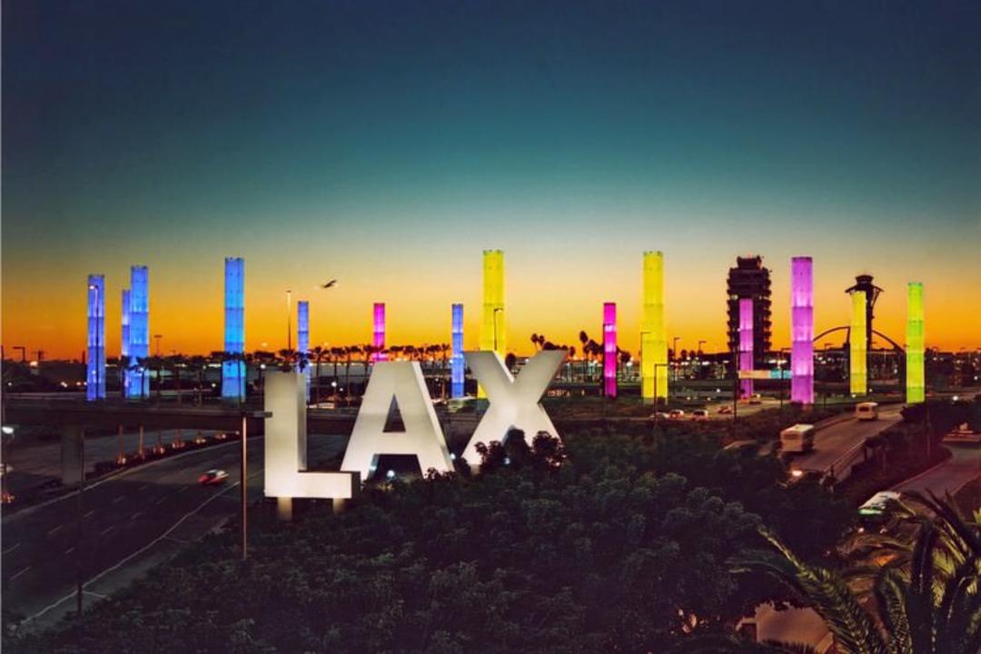 2015-09-5lax-airport