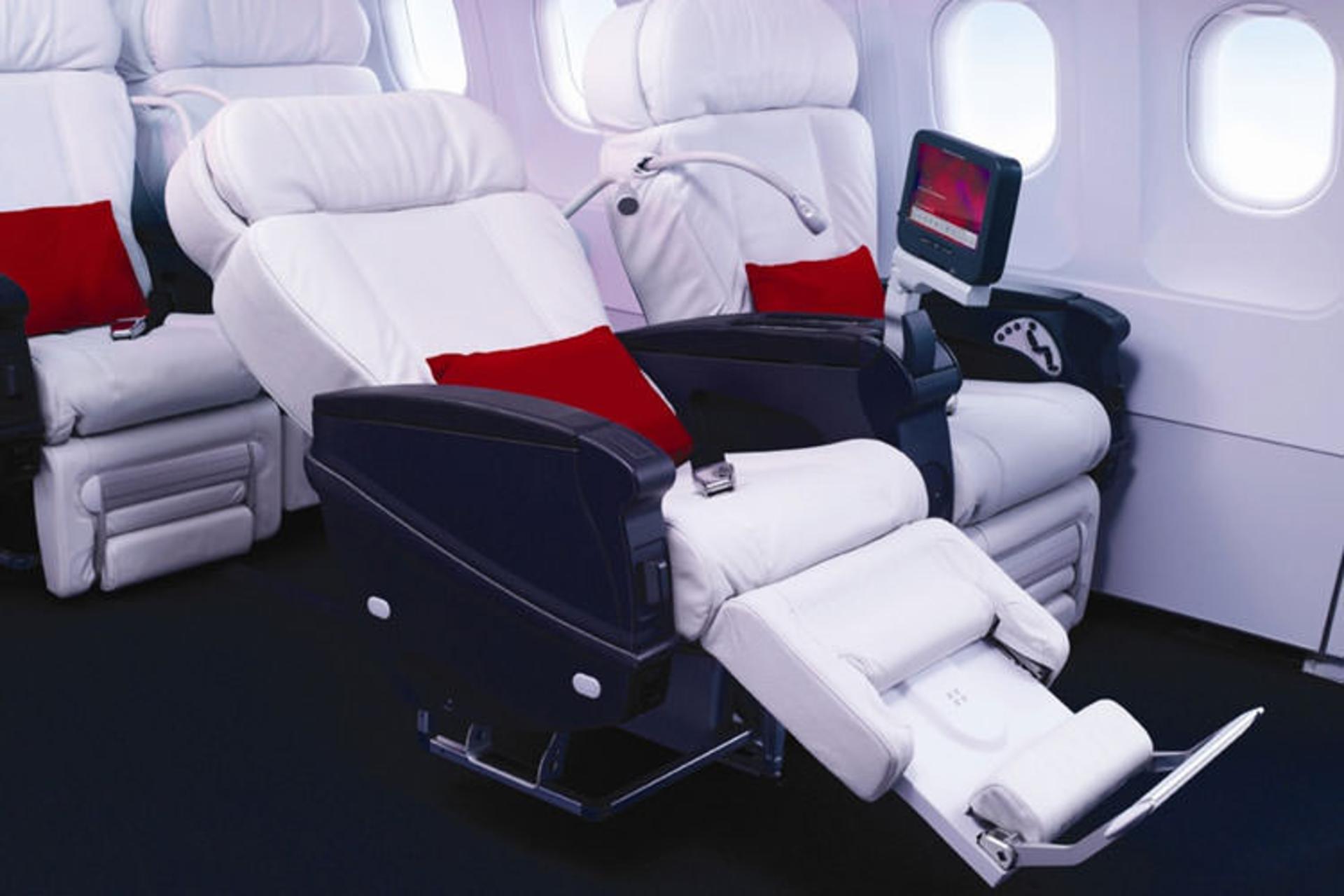 2015-09-airplanes-and-aircrafts-insurance-online-quotation-international-flights-insurance-1st-class-seats