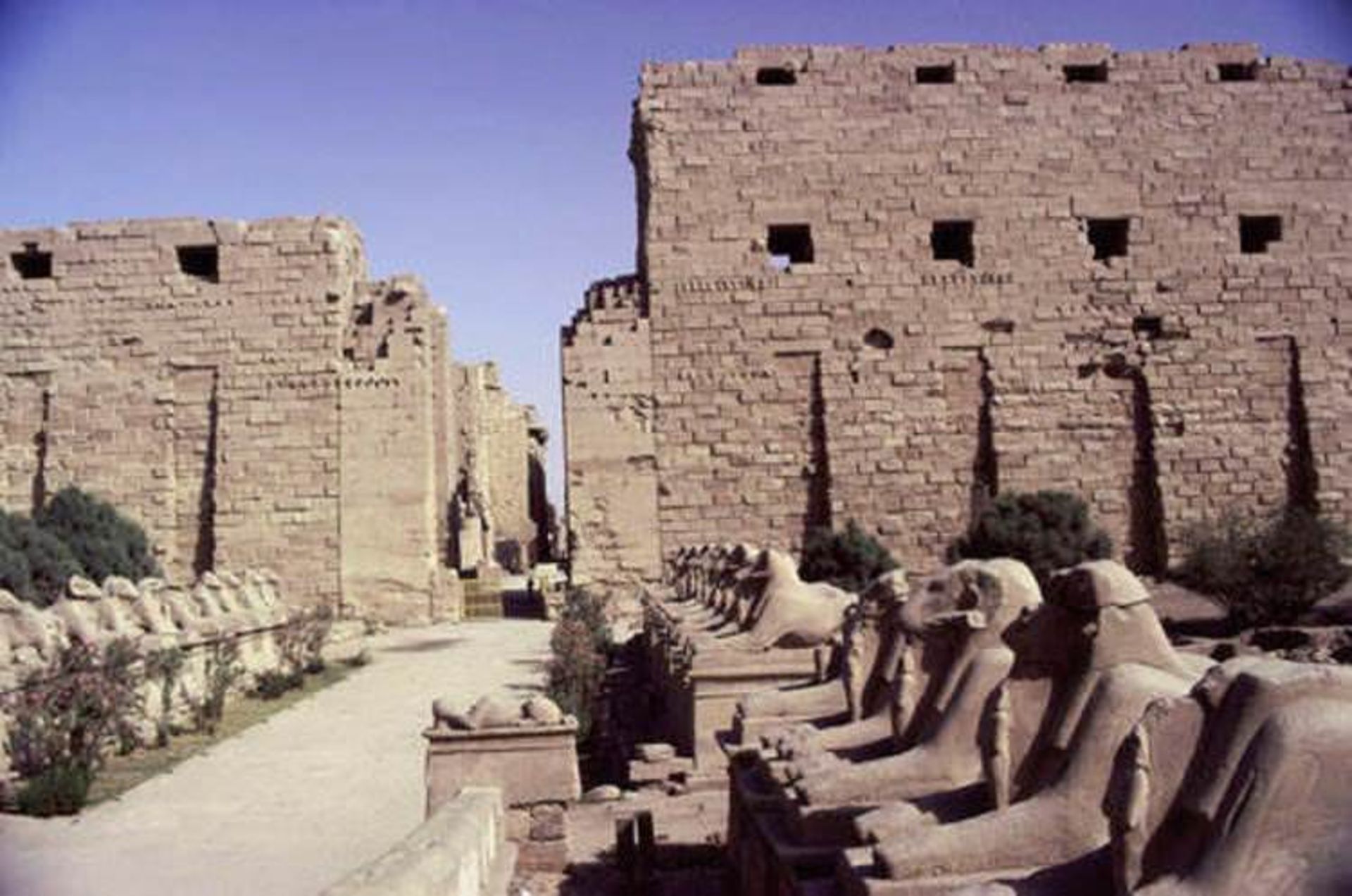 2015-09-ancient-thebes-karnak