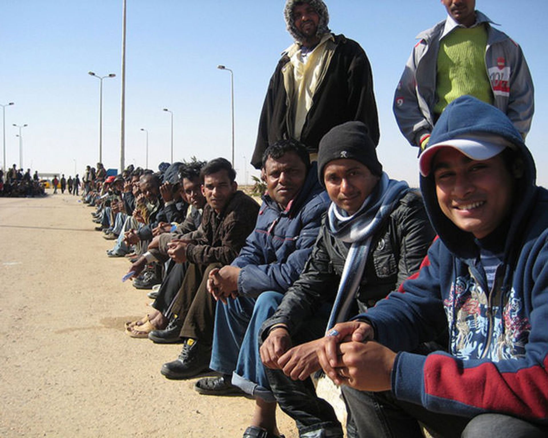 2015-09-bangladeshi-migrants